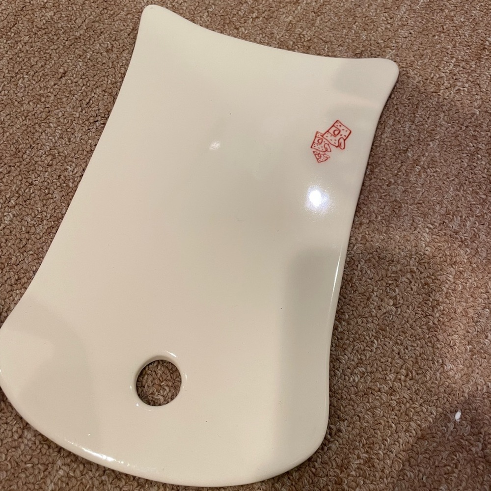 Au bon pan ceramic platter